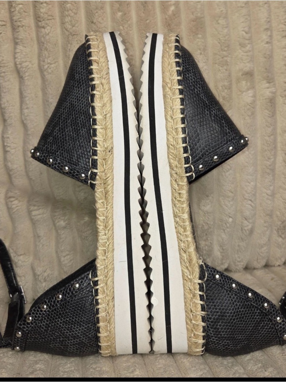 JLO Jennifer Lopez Black Reptile Pattern Leather Platform Sandals Size 9.5M/41 - Picture 5 of 9